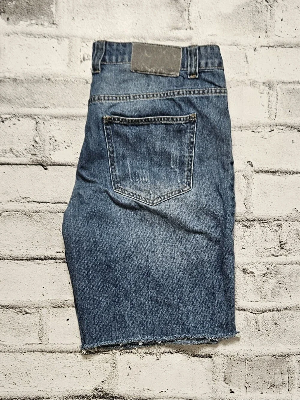Distressed Graphic Denim Shorts Y2K Streetwear Raw Hem XL